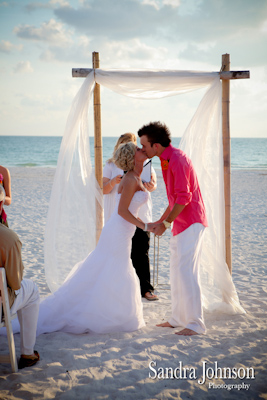 Best Anna Maria Island Wedding photographer - Sandra Johnson (SJFoto.com)